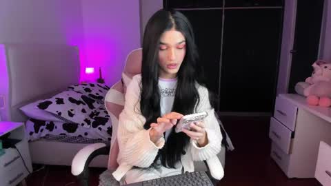    online show from June 10, 2026, 10:25 am