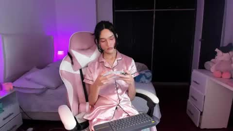    online show from July 2, 2026, 3:23 am