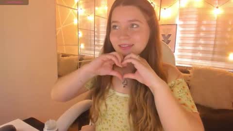 Sophie  online show from February 20, 2026, 2:17 pm