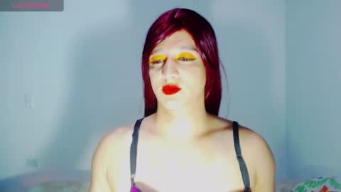 sophiehillsxo online show from July 16, 2026, 5:13 am