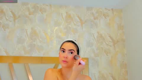 Snapshot of sophiekozlov chatting on October 15, 2025, 12:49 pm Sophie online show from October 15, 2025, 12:49 pm