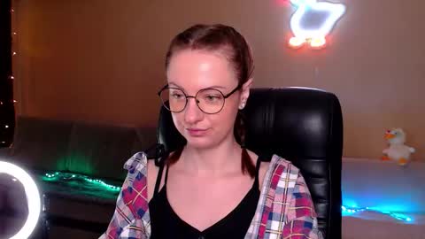 sophieleroux online show from February 20, 2026, 11:32 am