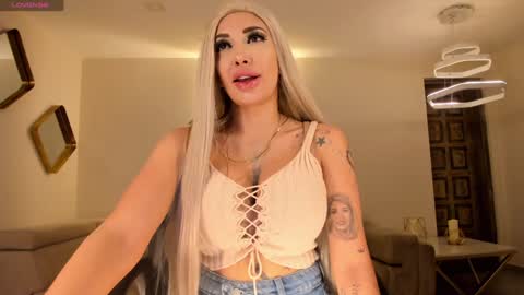 Snapshot of sophiepalmerx chatting on January 18, 2025, 1:08 pm Sophie Palmer online show from January 18, 2025, 1:08 pm