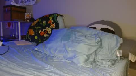 SophiePine online show from March 4, 2026, 12:16 am