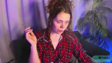 Sophie online show from March 13, 2026, 9:43 pm