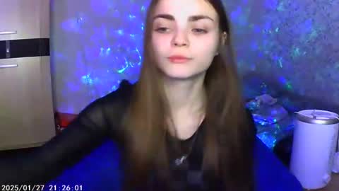 Snapshot of sophiesuvi chatting on January 26, 2025, 11:08 pm Sophie and my bestie Mandy online show from January 26, 2025, 11:08 pm