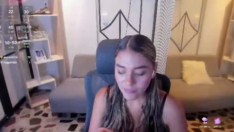 Snapshot of sophiewatson_ chatting on June 27, 2026, 5:56 am sophiewatson_ online show from June 27, 2026, 5:56 am