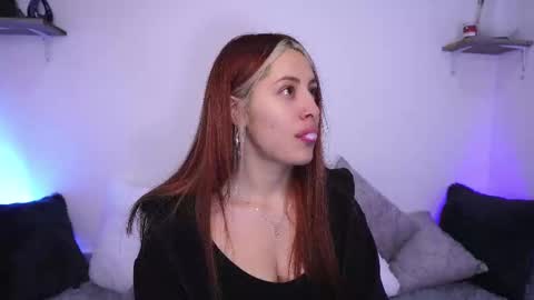 Snapshot of sophiiecums chatting on September 20, 2025, 12:17 pm Sophiie online show from September 20, 2025, 12:17 pm