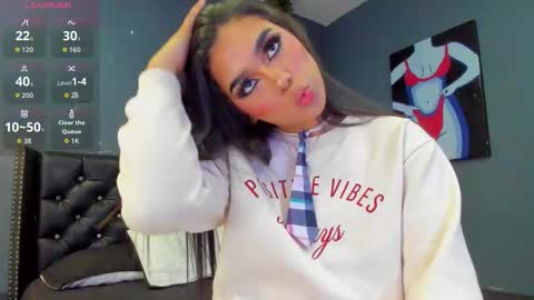 Sophie Taylor online show from November 4, 2025, 11:26 pm