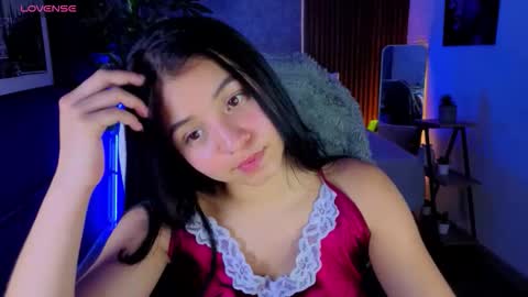 Sophy  online show from March 13, 2026, 9:32 pm