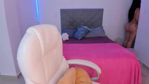 Sophy Bunny online show from April 5, 2026, 8:50 pm