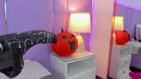 Snapshot of sophyruiz_ chatting on October 13, 2025, 11:54 am Sophy online show from October 13, 2025, 11:54 am