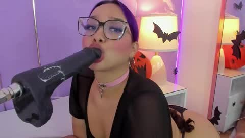 Snapshot of sophyruiz_ chatting on October 15, 2025, 11:54 am Sophy online show from October 15, 2025, 11:54 am