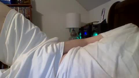 Snapshot of sosofaggot chatting on February 26, 2025, 12:25 pm sosofaggot online show from February 26, 2025, 12:25 pm