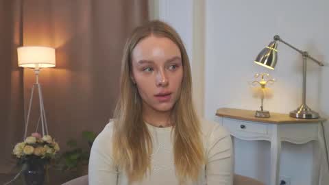 Anna online show from March 26, 2026, 1:06 pm