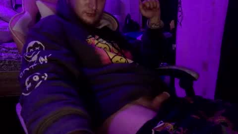 Snapshot of soupyyyyy chatting on December 1, 2025, 7:13 am soupyyyyy online show from December 1, 2025, 7:13 am