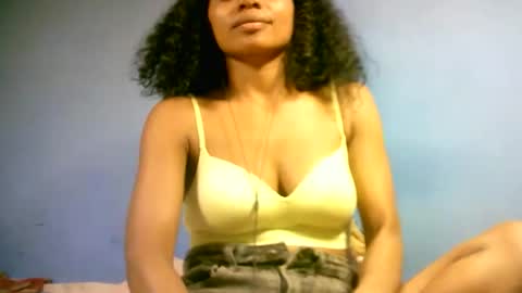 sourayaa online show from April 1, 2026, 1:41 pm