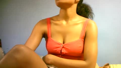 sourayaa online show from April 6, 2026, 4:52 pm