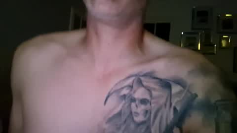 Snapshot of southboy2410 chatting on October 3, 2025, 7:44 pm southboy2410 online show from October 3, 2025, 7:44 pm