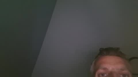 Snapshot of southboy2410 chatting on November 16, 2025, 9:04 am southboy2410 online show from November 16, 2025, 9:04 am