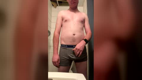 Southernblueyes online show from April 7, 2026, 4:51 pm