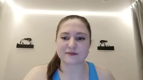 Snapshot of sovagloomy chatting on November 5, 2025, 7:14 pm sovagloomy online show from November 5, 2025, 7:14 pm