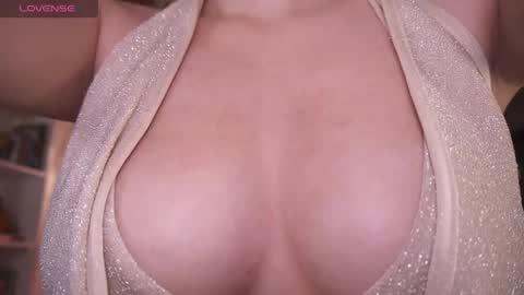 Irisita online show from May 16, 2026, 12:04 pm