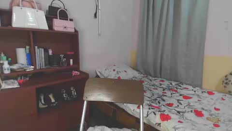 Miauhg online show from February 24, 2025, 7:44 am