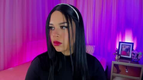      25  online show from January 30, 2025, 10:08 pm