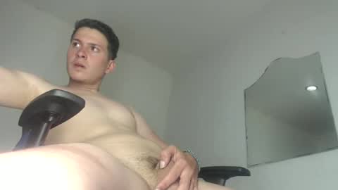 Snapshot of soymanuel777 chatting on May 19, 2026, 11:00 pm soymanuel777 online show from May 19, 2026, 11:00 pm