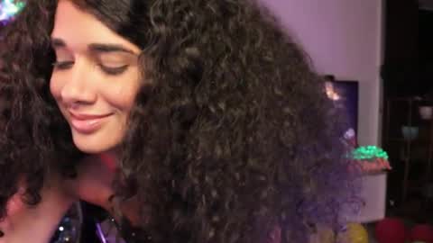 You want to talk to me more personal follow me in My Channel VIP  50 the discount       online show from December 21, 2024, 6:19 am