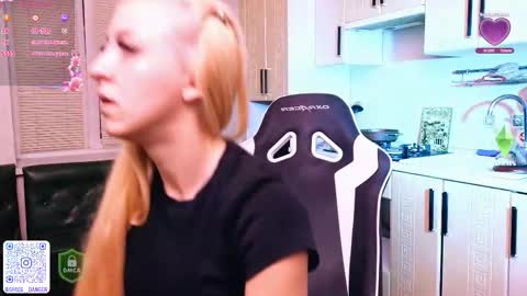 Snapshot of space_danger chatting on October 12, 2025, 3:33 pm space danger online show from October 12, 2025, 3:33 pm