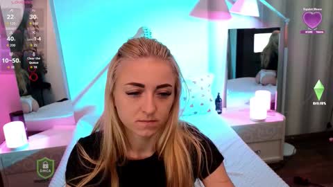 Snapshot of space_danger chatting on October 27, 2025, 5:55 am space danger online show from October 27, 2025, 5:55 am