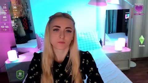 Snapshot of space_danger chatting on October 28, 2025, 11:25 am space danger online show from October 28, 2025, 11:25 am