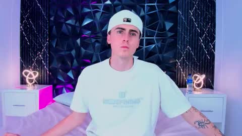 spaceboy_1 online show from February 16, 2026, 9:11 pm