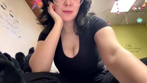 Saturn online show from January 11, 2026, 8:14 pm