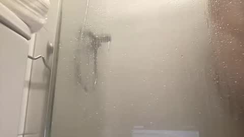 Snapshot of spanish_hetero chatting on November 28, 2025, 8:44 pm SPANISH HETERO online show from November 28, 2025, 8:44 pm