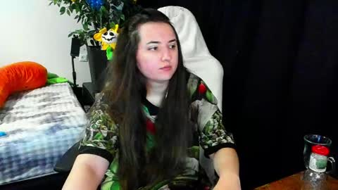 Evgenia online show from April 6, 2026, 10:33 pm