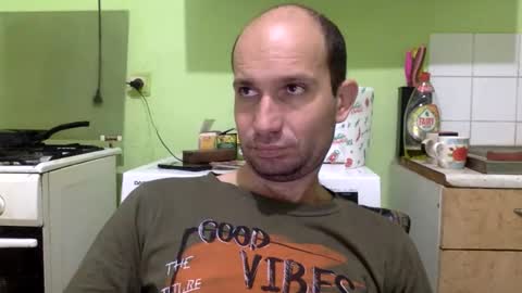 Snaiky online show from November 19, 2025, 9:26 pm