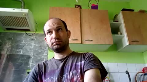 Snapshot of sparei7 chatting on March 15, 2026, 12:11 pm Snaiky online show from March 15, 2026, 12:11 pm