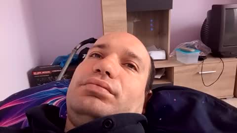 Snapshot of sparei7 chatting on March 22, 2026, 9:56 am Snaiky online show from March 22, 2026, 9:56 am