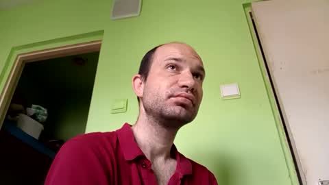 Snapshot of sparei7 chatting on March 26, 2026, 11:49 am Snaiky online show from March 26, 2026, 11:49 am