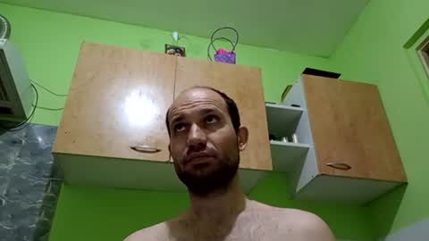 Snapshot of sparei7 chatting on March 30, 2026, 10:33 pm Snaiky online show from March 30, 2026, 10:33 pm