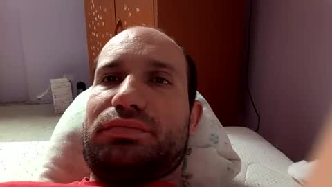 Snapshot of sparei7 chatting on April 1, 2026, 2:14 pm Snaiky online show from April 1, 2026, 2:14 pm