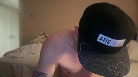 Snapshot of sparker1169 chatting on December 31, 2024, 9:31 am Dad online show from December 31, 2024, 9:31 am