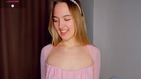 Mary online show from February 10, 2026, 7:40 pm