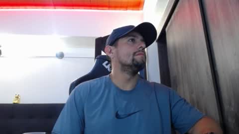     online show from February 1, 2026, 4:55 am