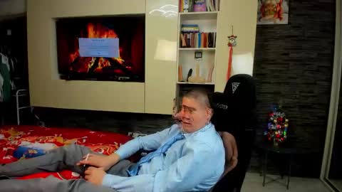 Snapshot of spartandaddy48 chatting on January 13, 2026, 7:19 pm Spartan online show from January 13, 2026, 7:19 pm