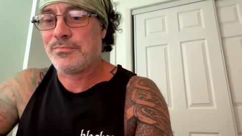 specter1972 online show from December 21, 2025, 7:10 pm