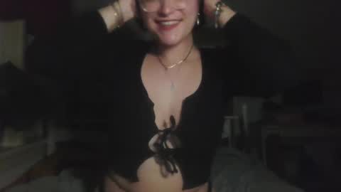 spiceberrybb online show from September 11, 2025, 3:17 am